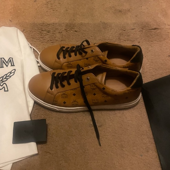 Mcm shoes ion really wear so ion need em - Picture 7 of 7